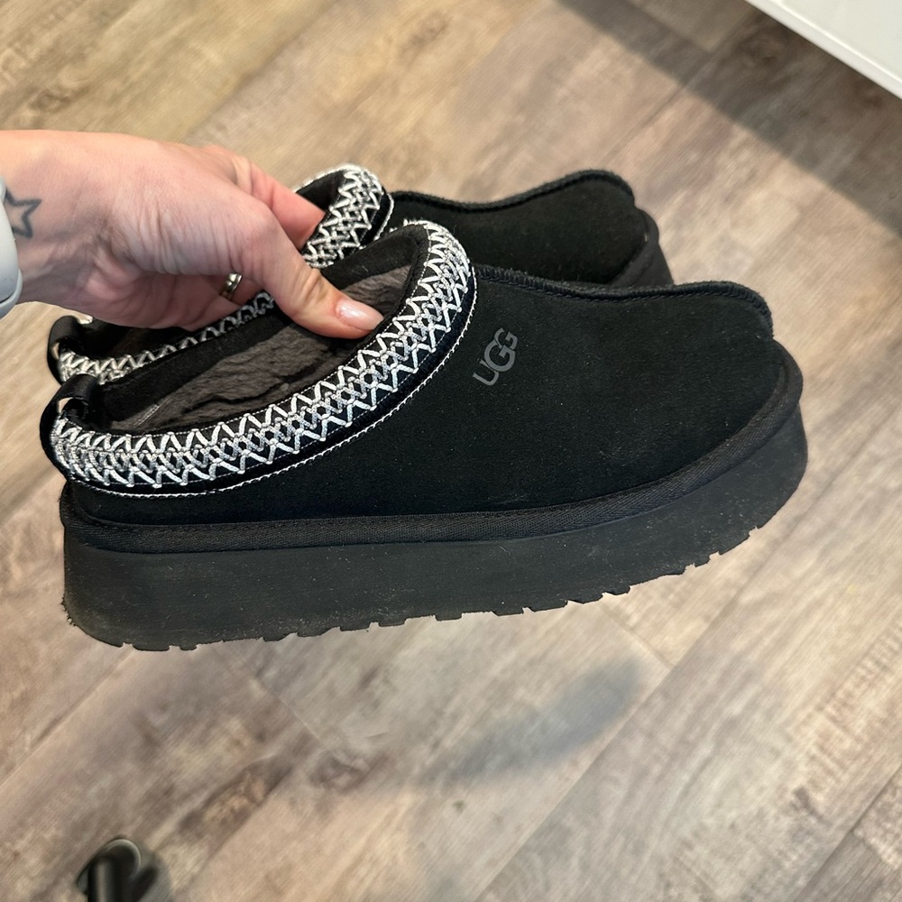 UGG Women's Tazz Platform Slippers